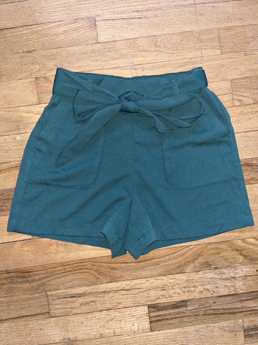 a new day High-Waist Tie Belt Shorts - Dark Green